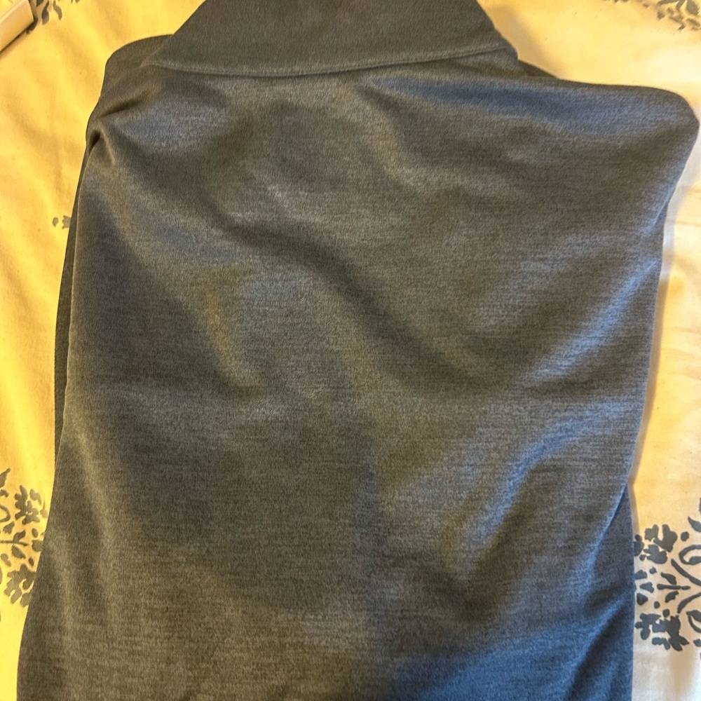 Callaway golf pullover brand new